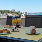 Modernes Mit Gartennutzung- Einer Gross By Interhome Διαμέρισμα